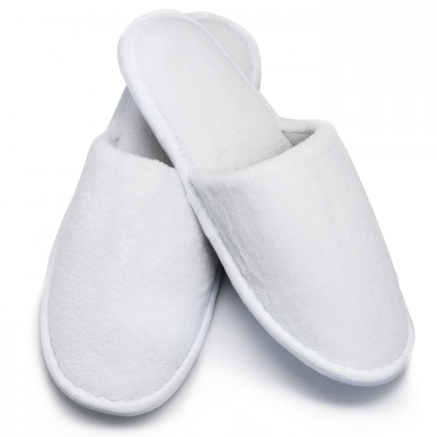 Luxurious Disposable Hotel Guest Slippers by Frette 1860 –  GuestOutfitters.com